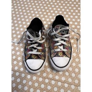 Converse Chuck Taylor All Star Daisy Print Sneakers Multicolor Size 1